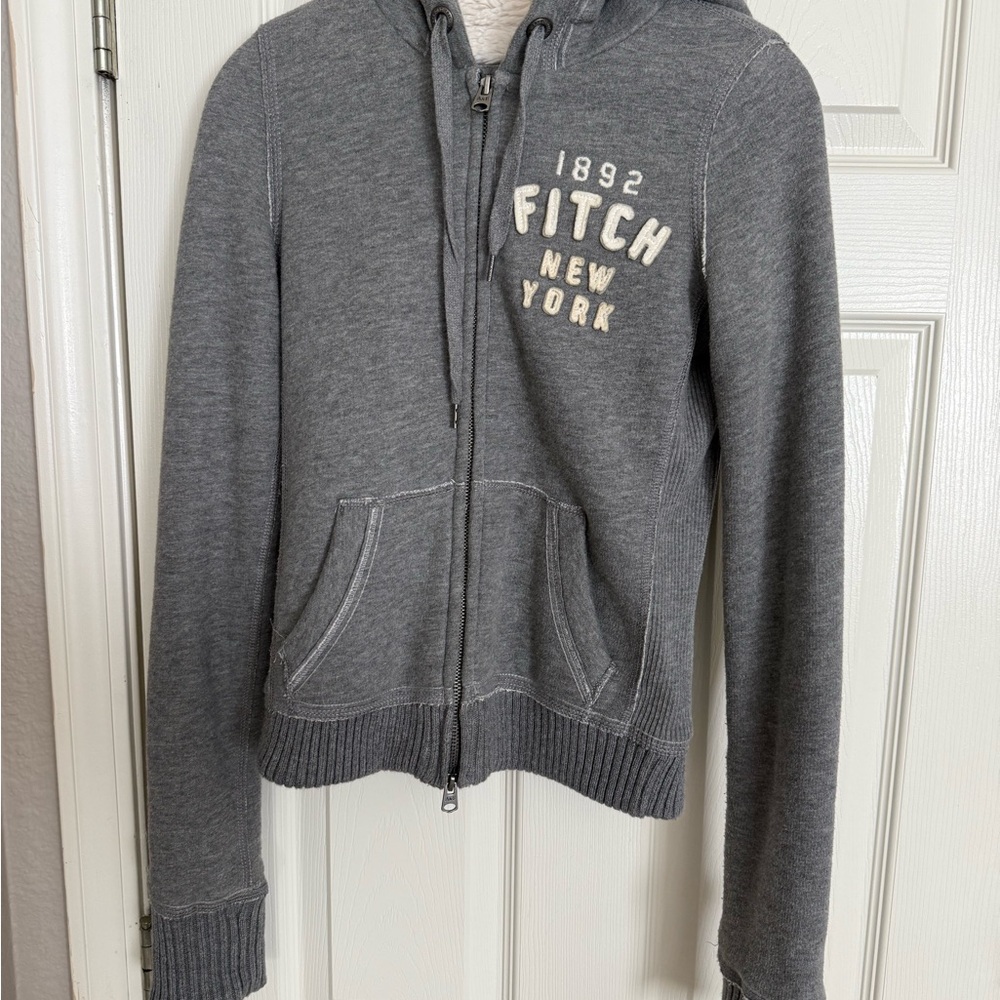 Abercrombie & Fitch zip up hoodie